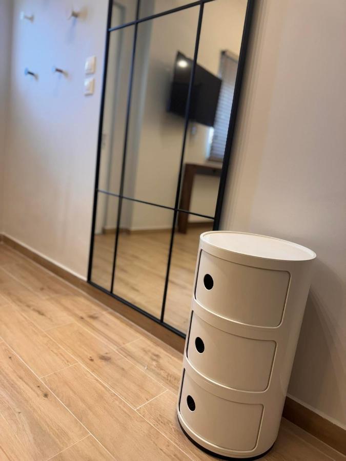 Alexander Luxury Sea Apartments Néa Khilí Eksteriør billede