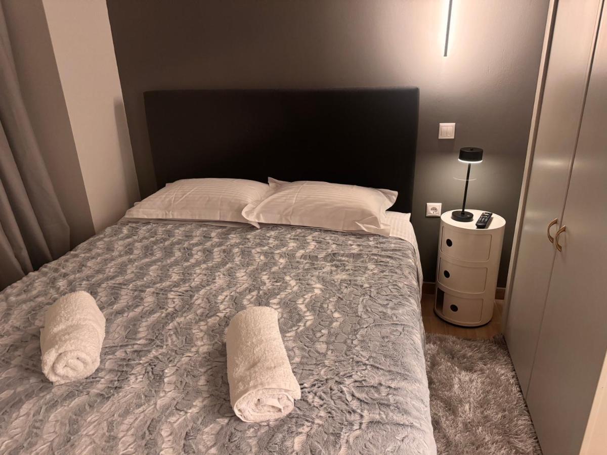 Alexander Luxury Sea Apartments Néa Khilí Eksteriør billede